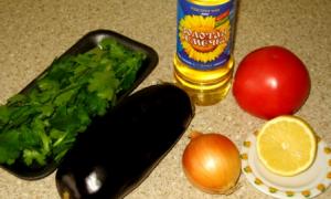 Как приготовить тушеные баклажаны с помидорами и чесноком Баклажаны тушеные с помидорами